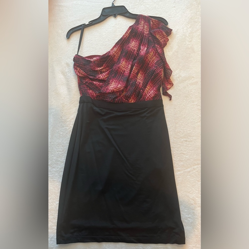 BEBE Women’s One Shoulder Dress